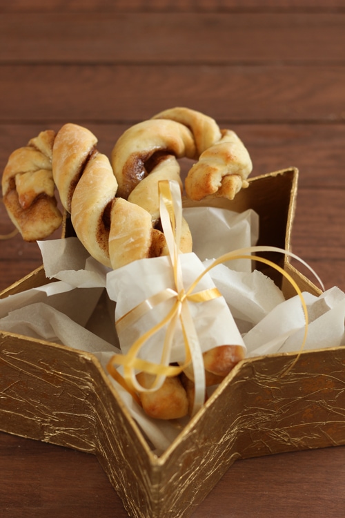 Cinnamon Sugar Candy Cane Twists from Confessions of a Bright-Eyed Baker