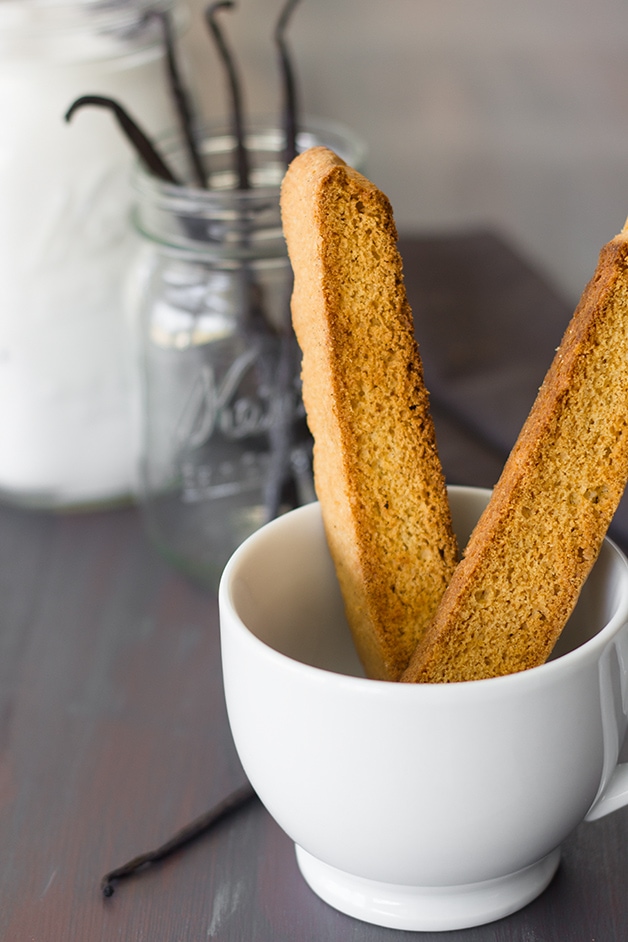 Vanilla Bean Biscotti - a light, subtly sweet biscotti that's perfect for dunking. | www.brighteyedbaker.com