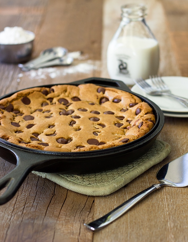 Chocolate Chip Skillet Cookie: A giant brown butter chocolate chip cookie complete with crunchy edges and a gooey center - perfect for feeding a crowd! | www.brighteyedbaker.com