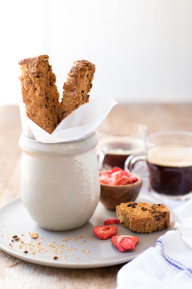 Toasty biscotti with a nutty almond flavor and bits of tangy freeze-dried strawberries, finished with a sprinkling of raw sugar for a sweet crunch. Gluten-free, dairy-free, and refined-sugar-free!
