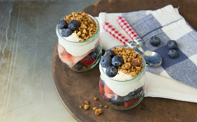 Berries and Cream Parfaits with Graham Cracker Crumble - a light, easy-to-make, and refreshing no-bake dessert that's perfect for summer entertaining. | www.brighteyedbaker.com