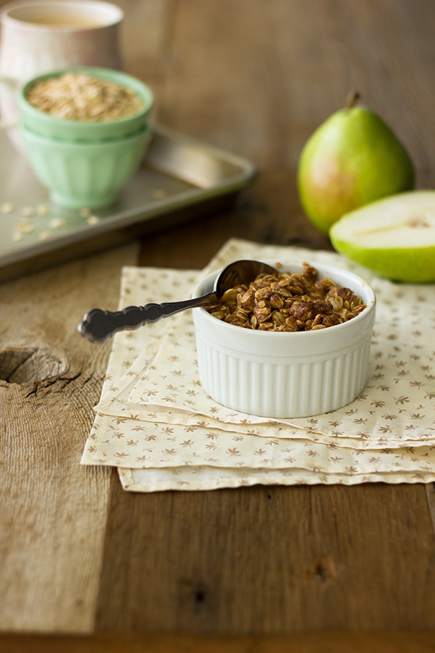 Warm Pear Crumble {for two} - a simple, small-batch crumble recipe with a spiced pear filling.